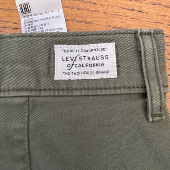 Levi's Premium Vintage Chino Jeans Shady Thyme Green Women's Size 28 - Picture 8 of 9